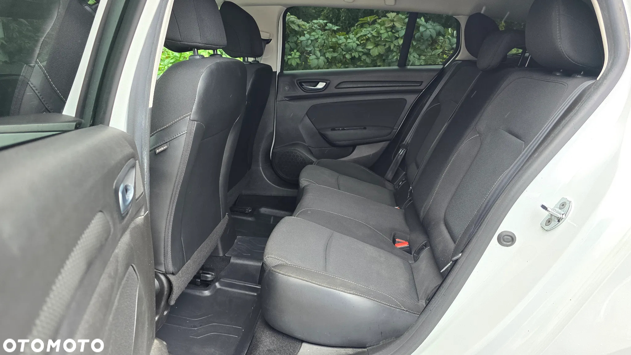 Renault Megane 1.3 TCe FAP Life - 13