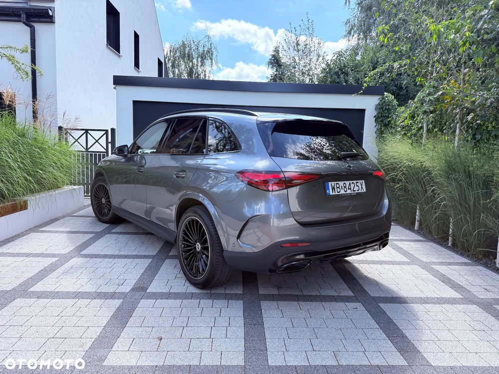 Mercedes-Benz GLC 300 mHEV 4-Matic AMG Line - 11