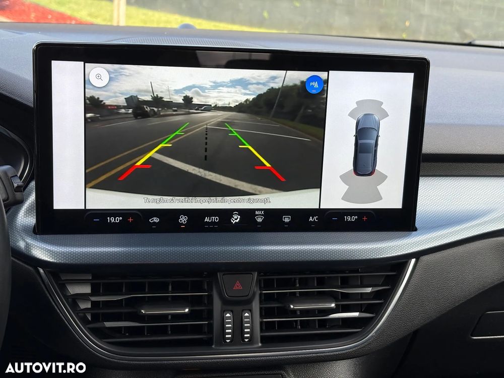 Ford Focus 1.0 EcoBoost Hybrid ACTIVE STYLE - 6