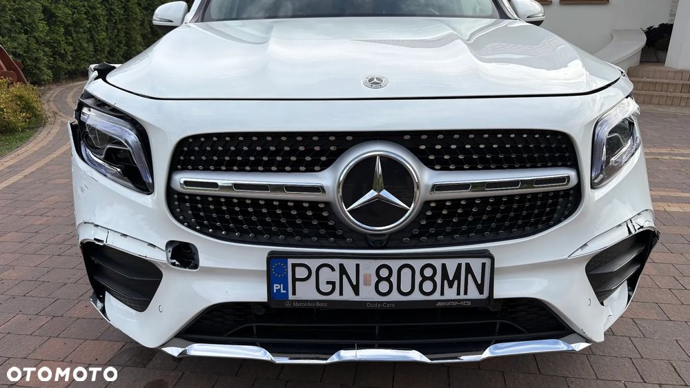 Mercedes-Benz GLB 200 4-Matic AMG Line 8G-DCT - 14