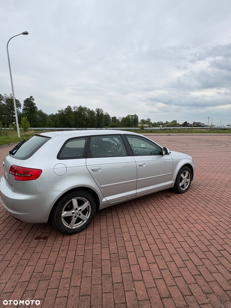 Audi A3 Sportback 1.4 TFSI Ambiente - 12
