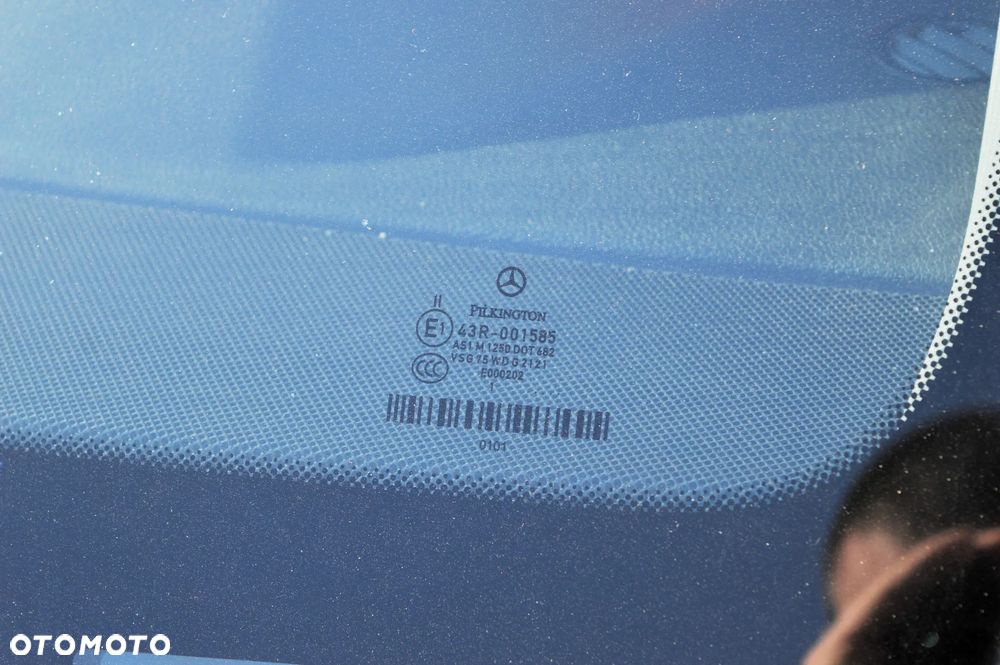 Mercedes-Benz Klasa C 180 Kompressor BlueEFFICIENCY Elegance - 27