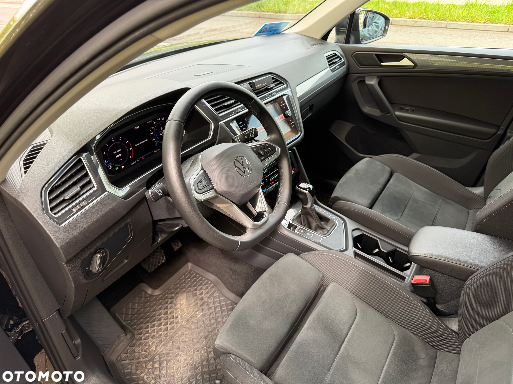 Volkswagen Tiguan 1.5 TSI EVO Life DSG - 2