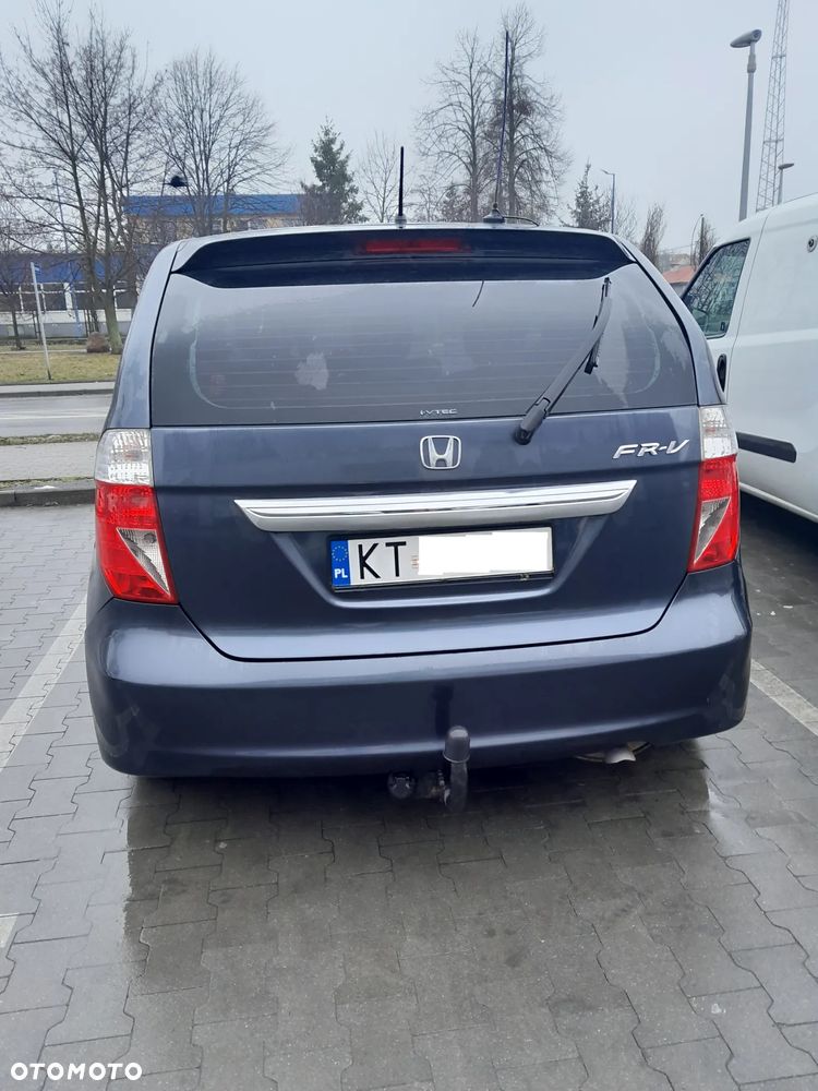Honda FR-V - 7