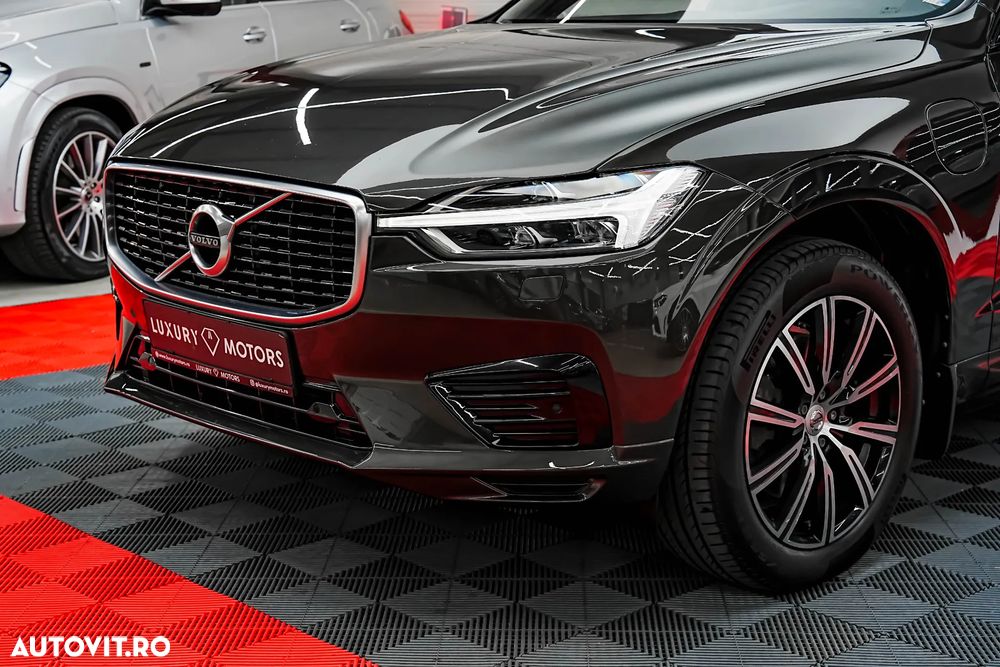 Volvo XC 60 ver-t8-twin-engine-awd-r--design - 17