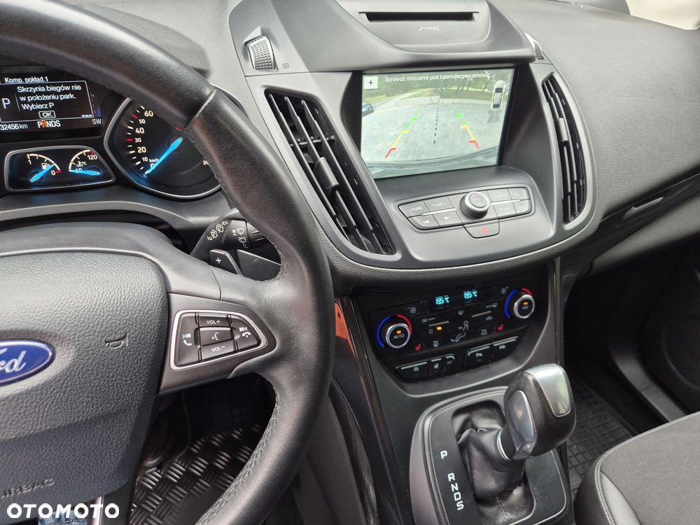 Ford Kuga 2.0 TDCi 4x4 Titanium - 10