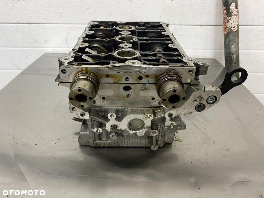 AUDI A4 B6 GŁOWICA LEWA KOMPLET 06C103373 E - 3