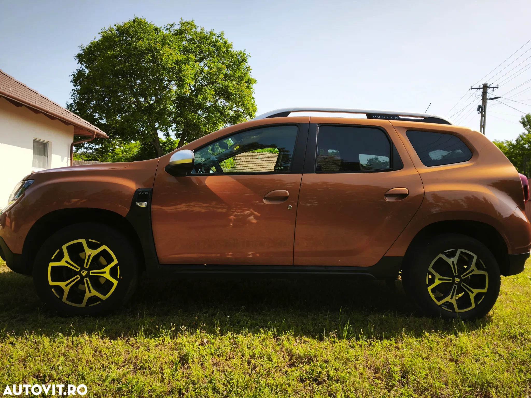 Dacia Duster 1.5 Blue dCi 4WD SL Orange - 1