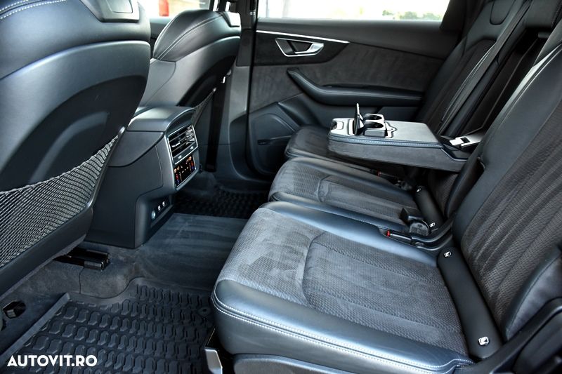 Audi Q7 3.0 50 TDI quattro Tiptronic MHEV S Line - 16