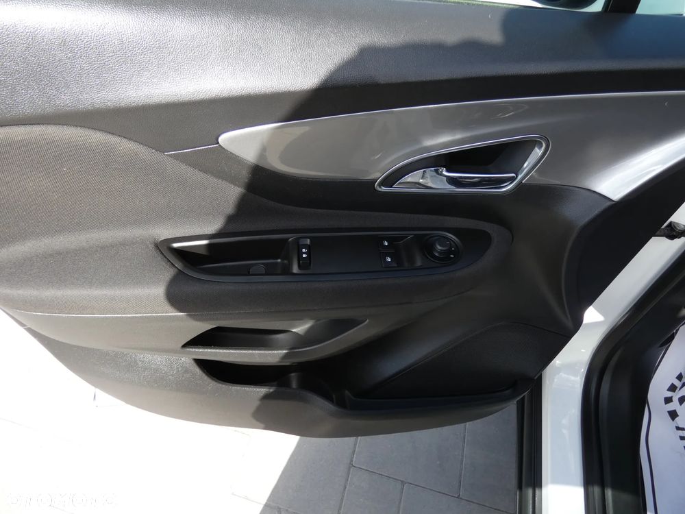 Opel Mokka ver-1-6-ecoflex-start-stop-color-edition - 27