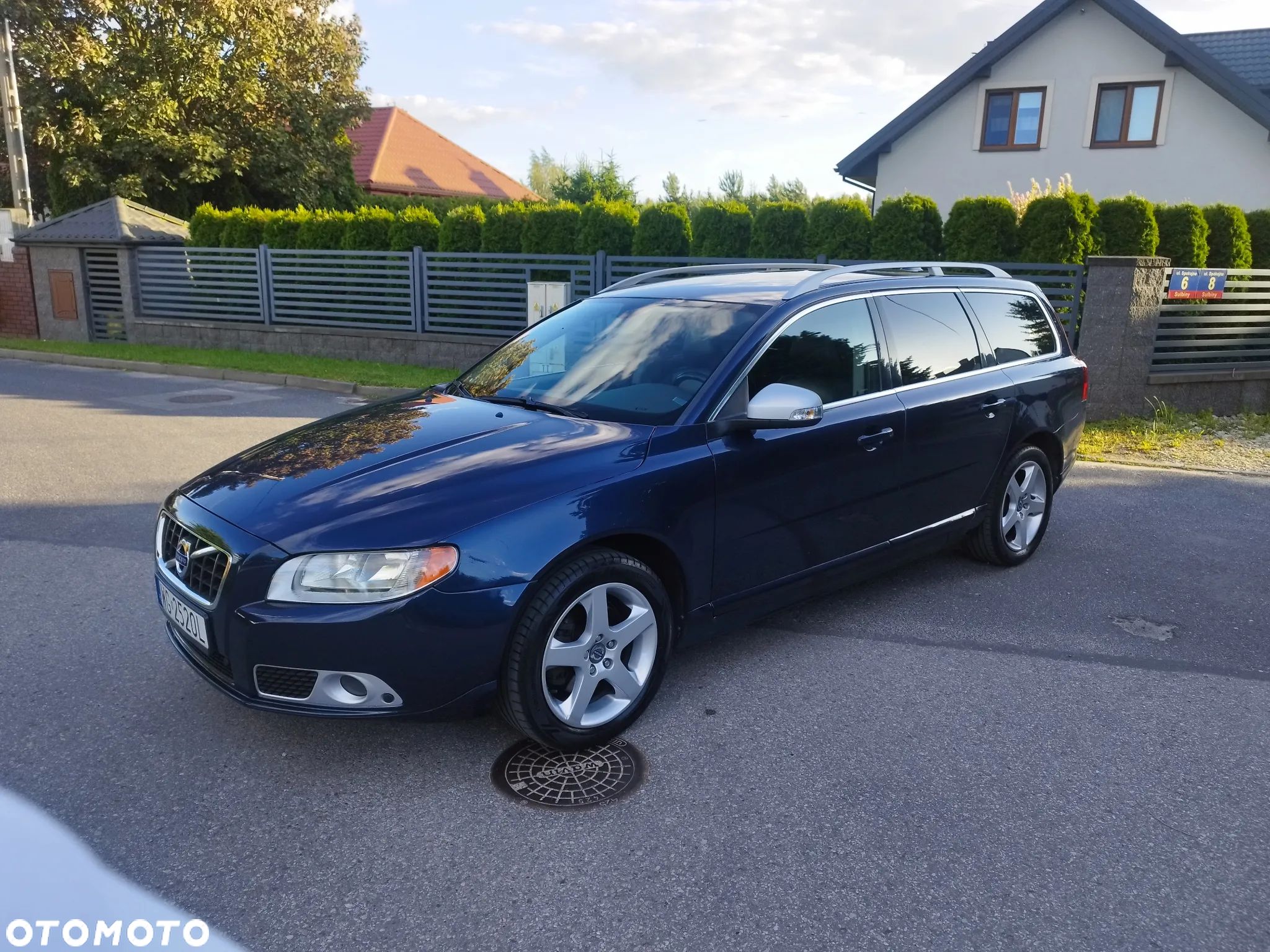 Volvo V70 2.0D Summum - 1