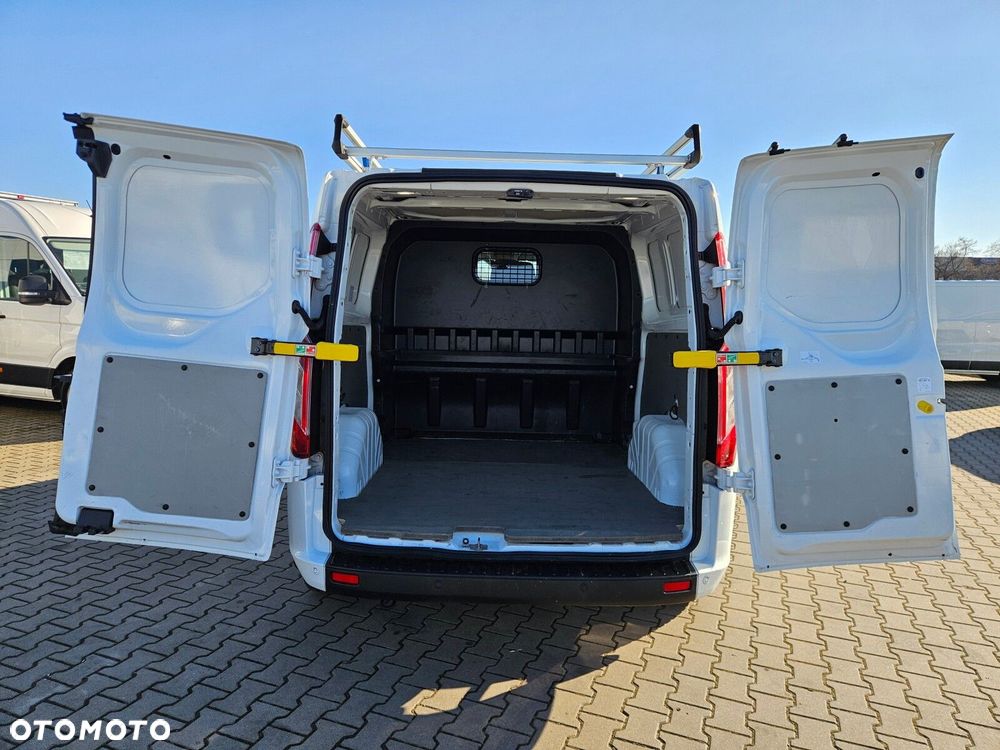 Ford transit-custom L2H1 *99999zł NETTO* Brygadówka 6 osób 2.0TdCi/131KM - 18