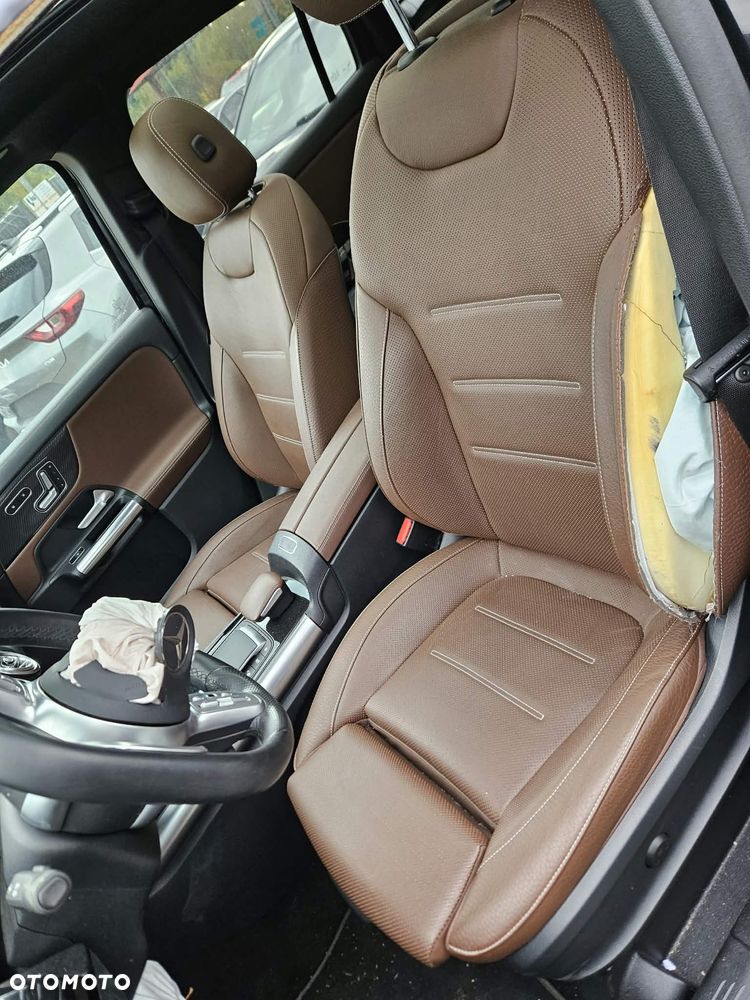 Mercedes-Benz GLA 250 e 8G-DCT AMG Line Advanced Plus - 31
