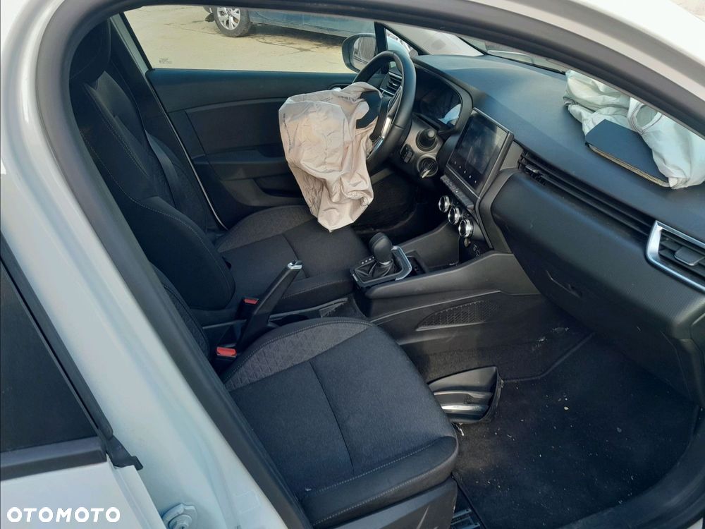 Renault Clio 1.6 E-TECH Intens - 8