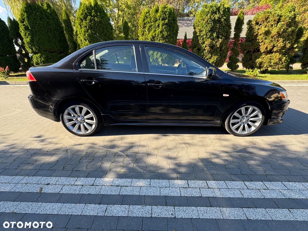 Mitsubishi Lancer 1.8 Instyle NAVI CVT - 3