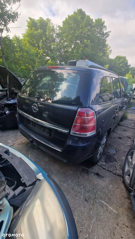 Opel ZAFIRA  B Lift na części - 4