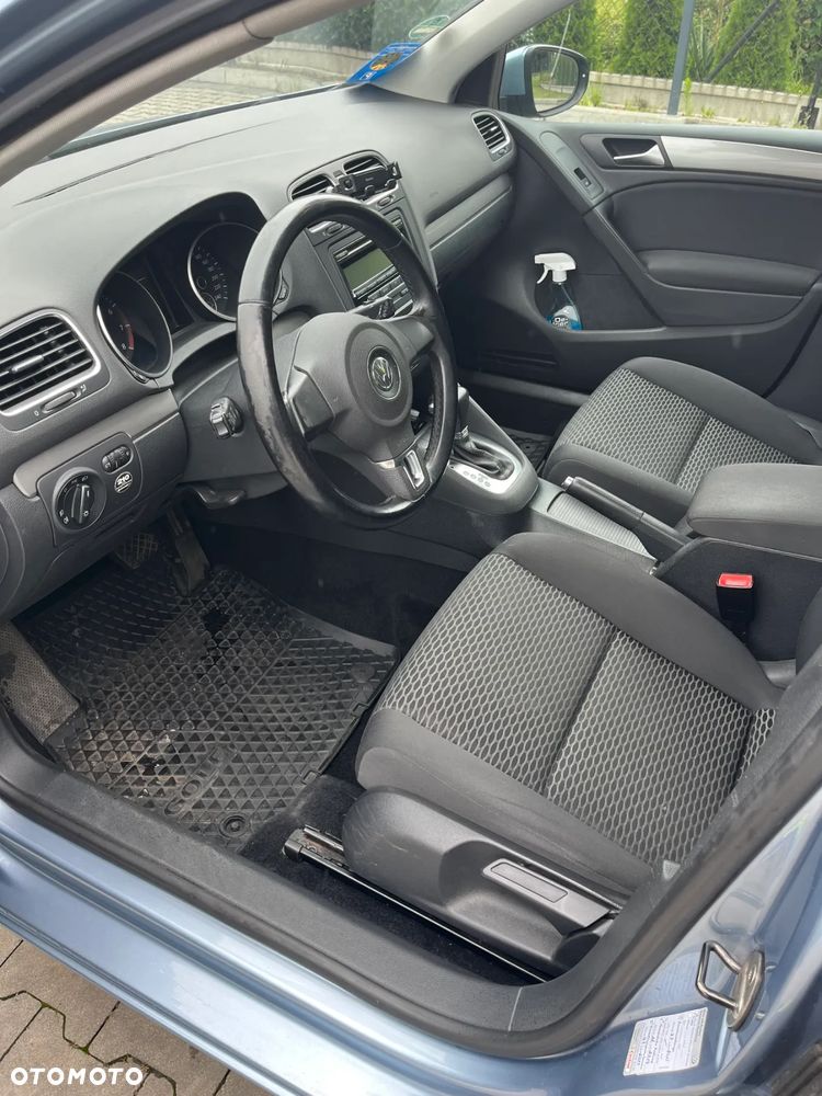 Volkswagen Golf - 9