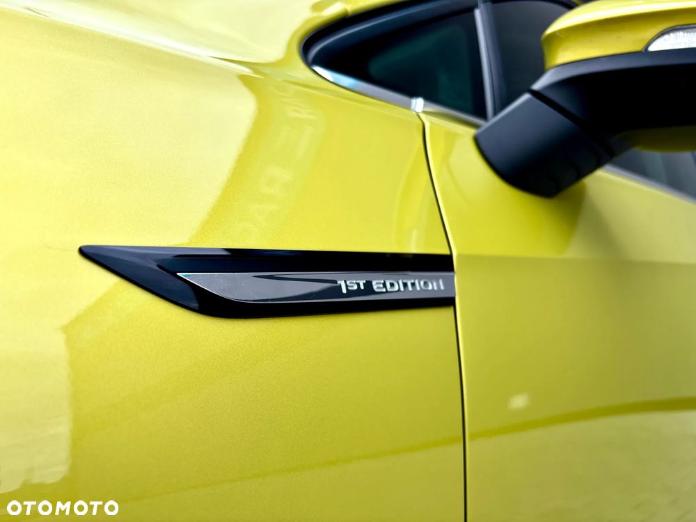 Volkswagen Golf - 8