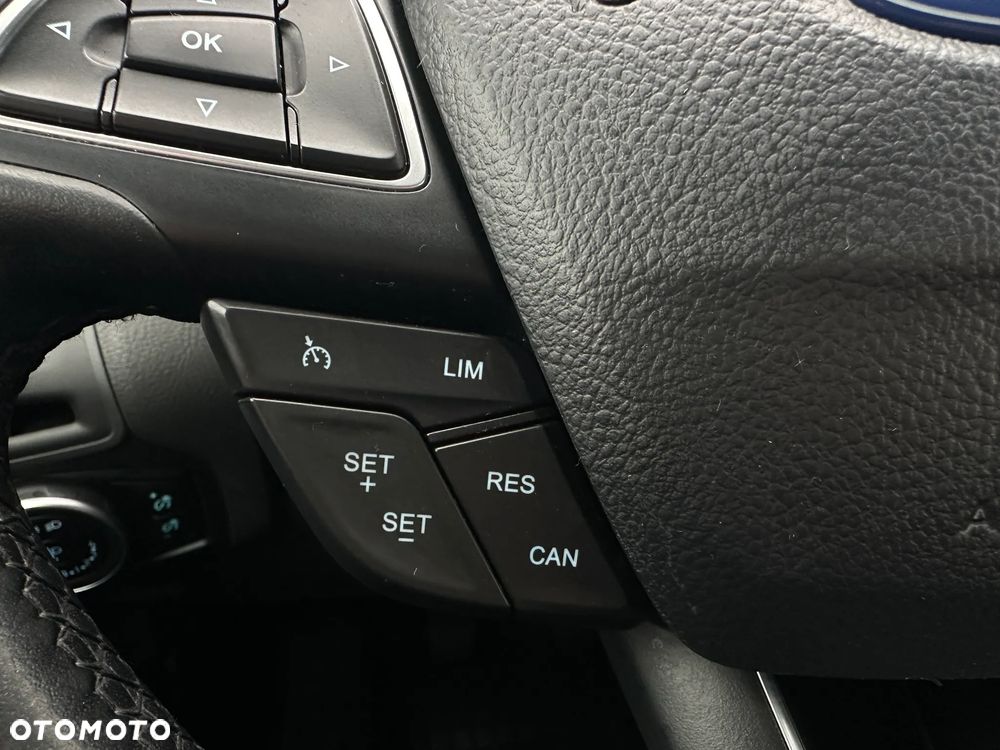 Ford Focus - 18