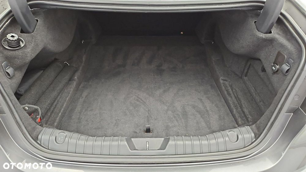 Jaguar XF 2.0 i4D Prestige - 23