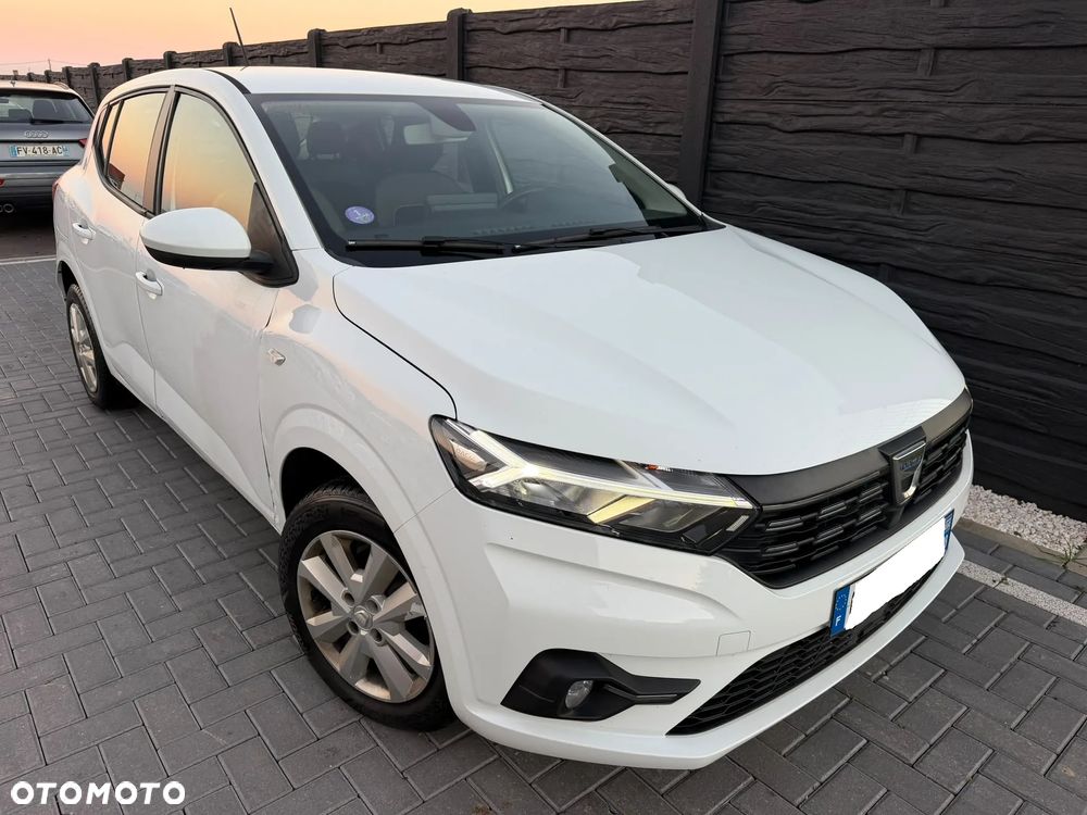 Dacia Sandero TCe 100 Essential - 19