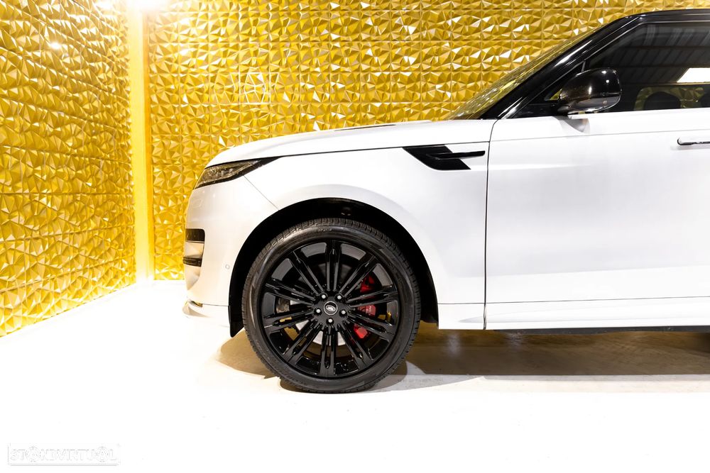 Land Rover Range Rover Sport - 16
