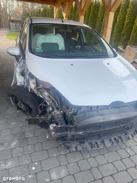 Ford Fiesta 1.25 Champions Edition - 5