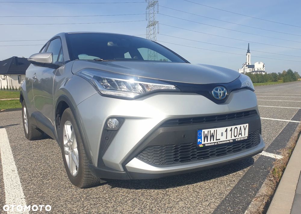 Toyota C-HR Business-Edition - 4