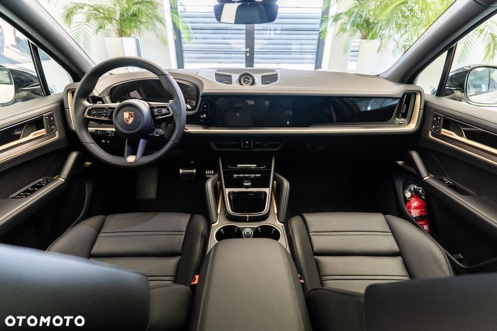 Porsche Cayenne E-Hybrid PHEV Black Edition - 10