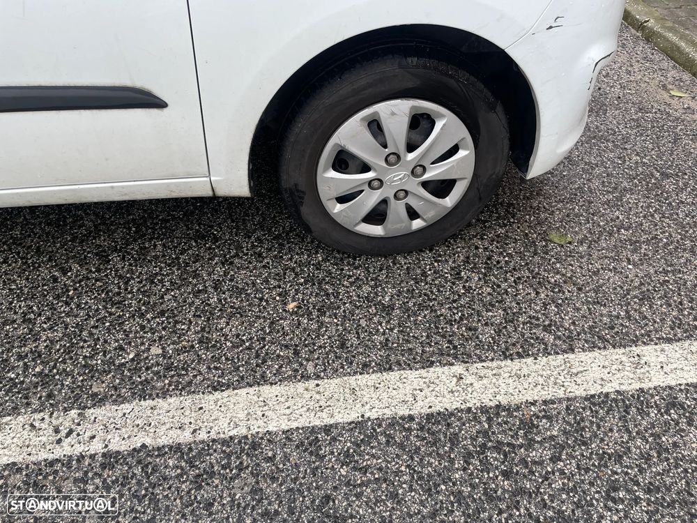 Hyundai i10 1.1 Classic - 12