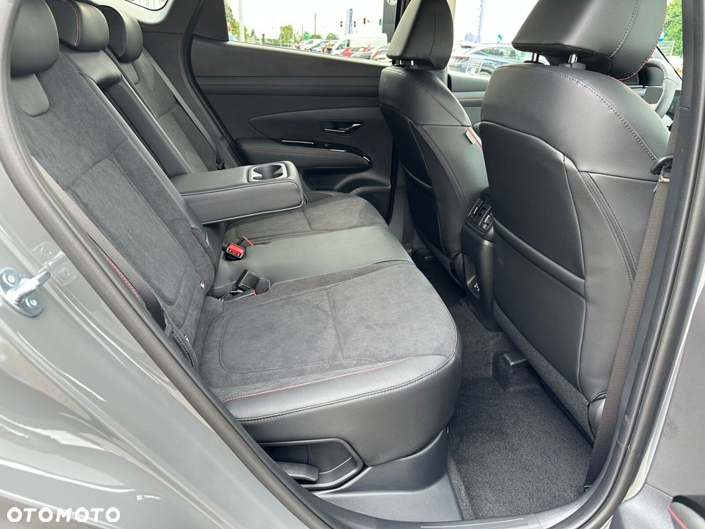 Hyundai Tucson - 24