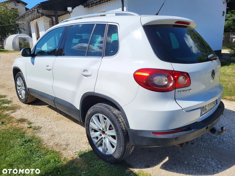 Volkswagen Tiguan 2.0 TDI 4Mot Sport&Style DSG - 9