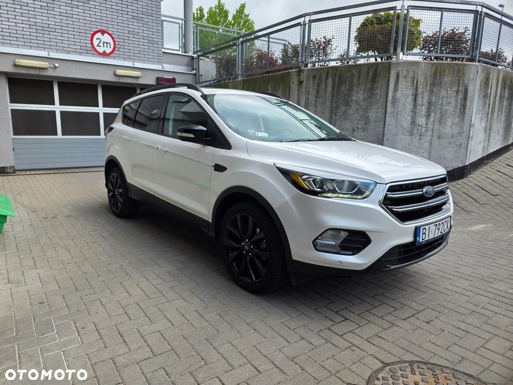 Ford Escape - 1