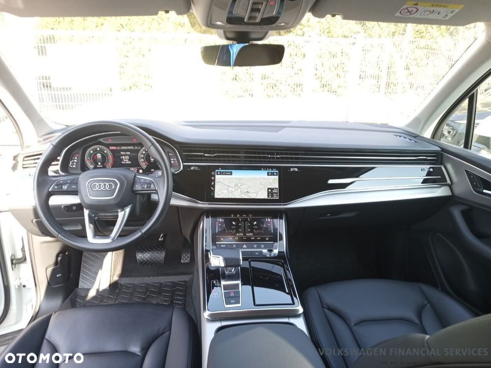 Audi Q7 - 11