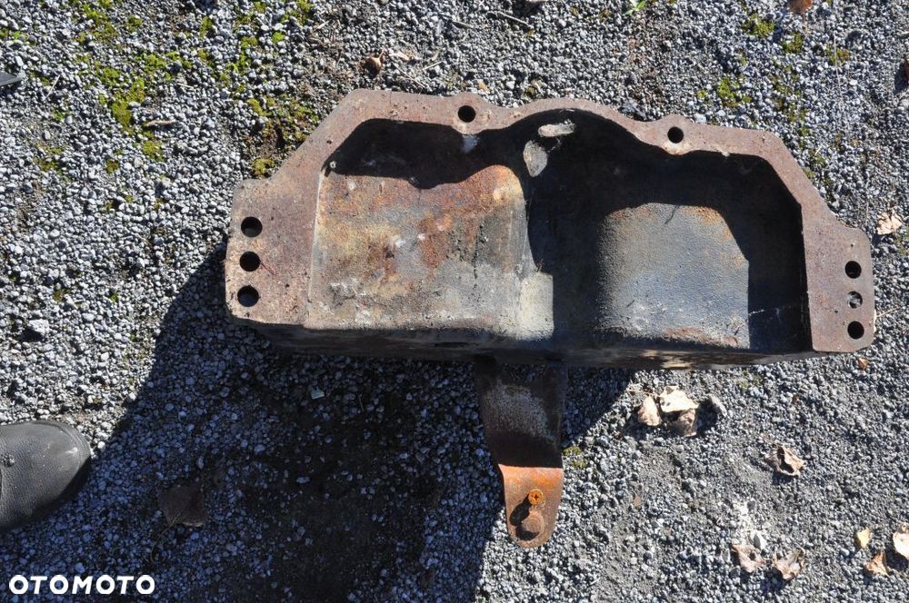 WSPORNIK WIESZAK RAMA CASE / NEW HOLLAND NR PS84313805 - 2