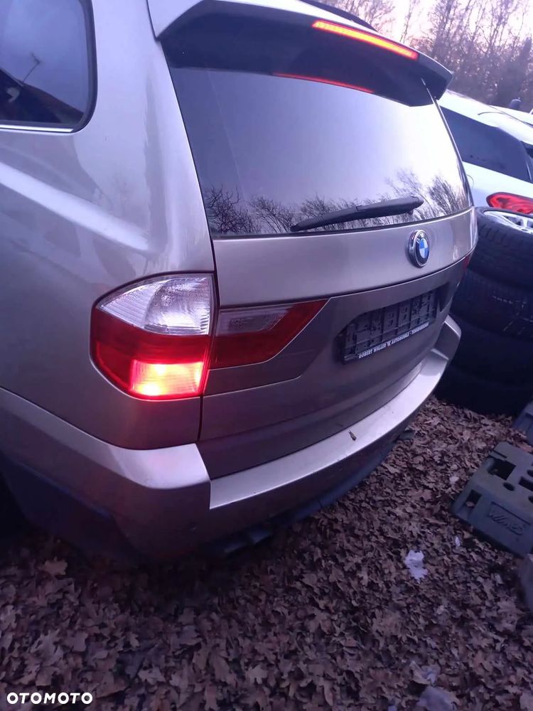 BMW X3 xDrive35d - 23