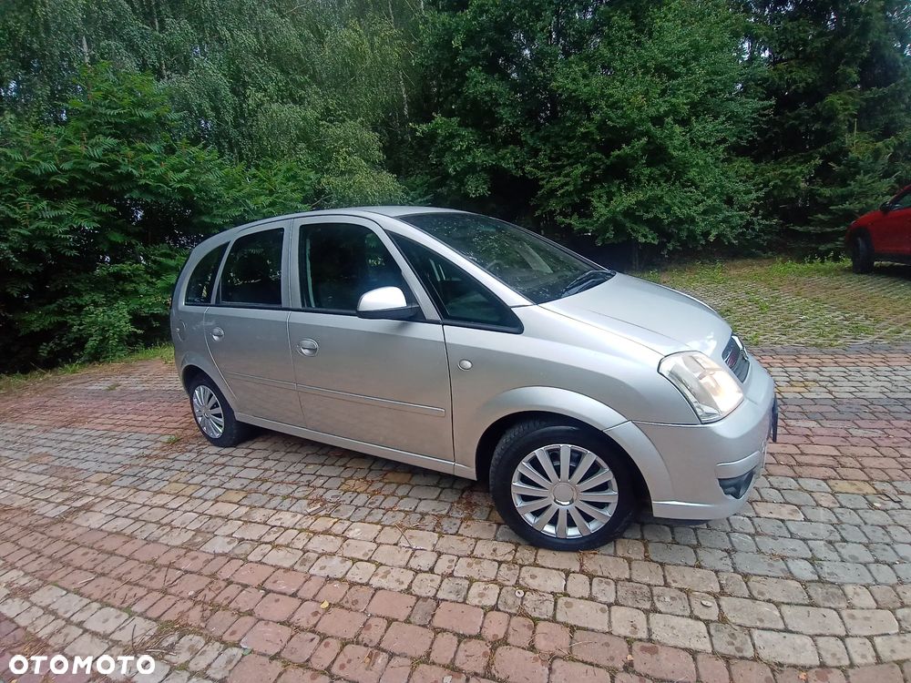 Opel Meriva 1.6 Essentia MTA - 16