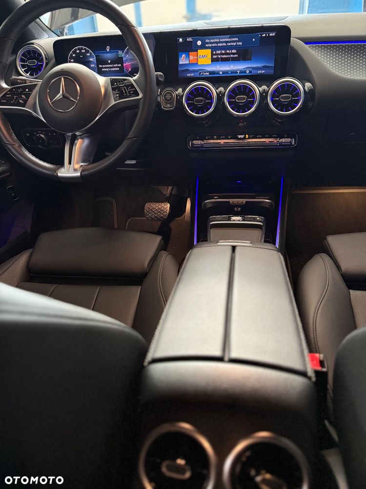 Mercedes-Benz GLA 250 - 15