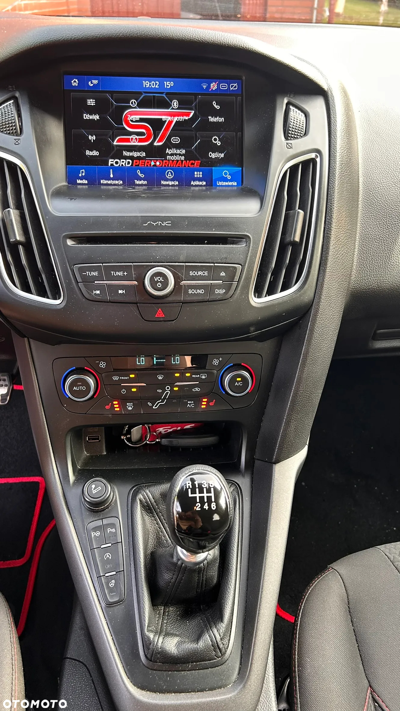 Ford Focus 1.5 EcoBoost Start-Stopp-System ST-LINE - 15