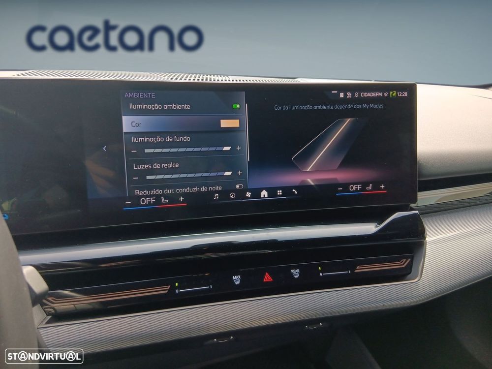 BMW 530 e Pack Desportivo M - 17