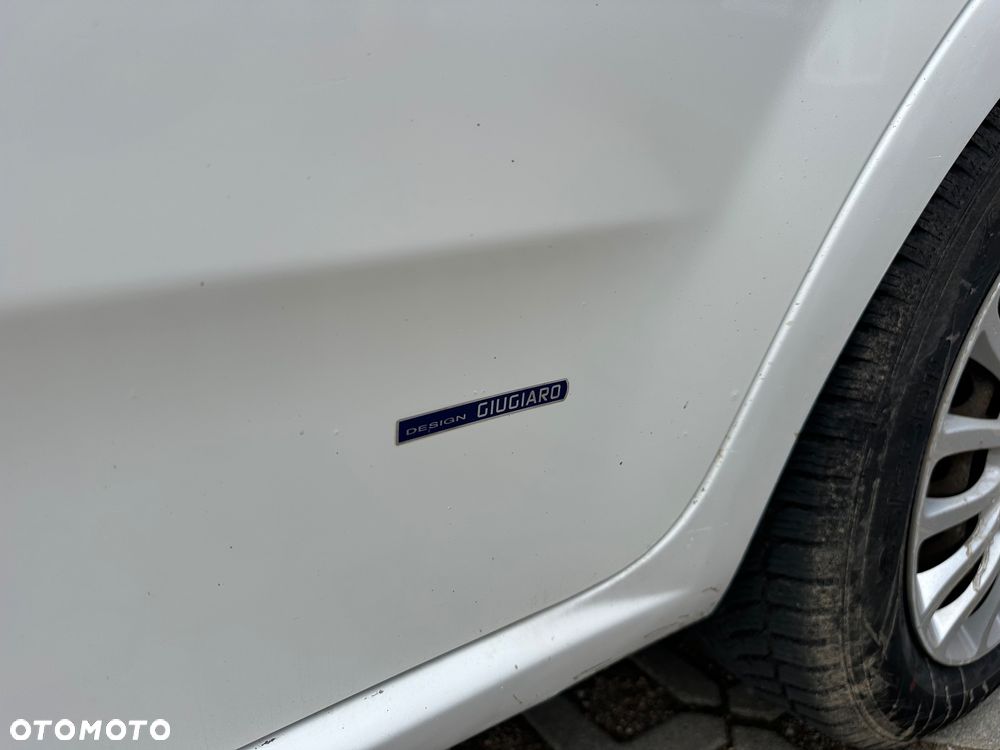Fiat Punto 1.2 8V - 16