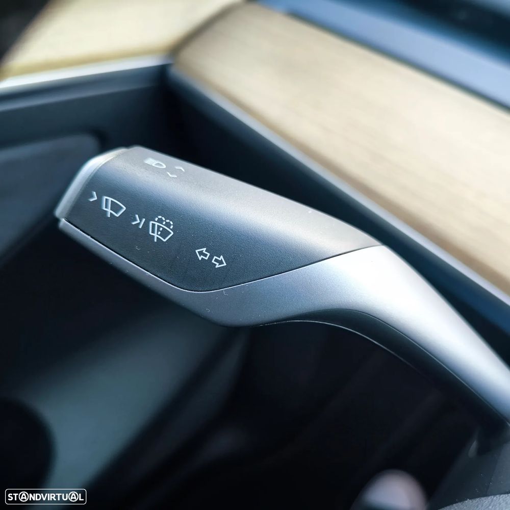 Tesla Model Y RWD - 19
