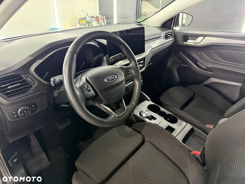 Ford Focus - 20