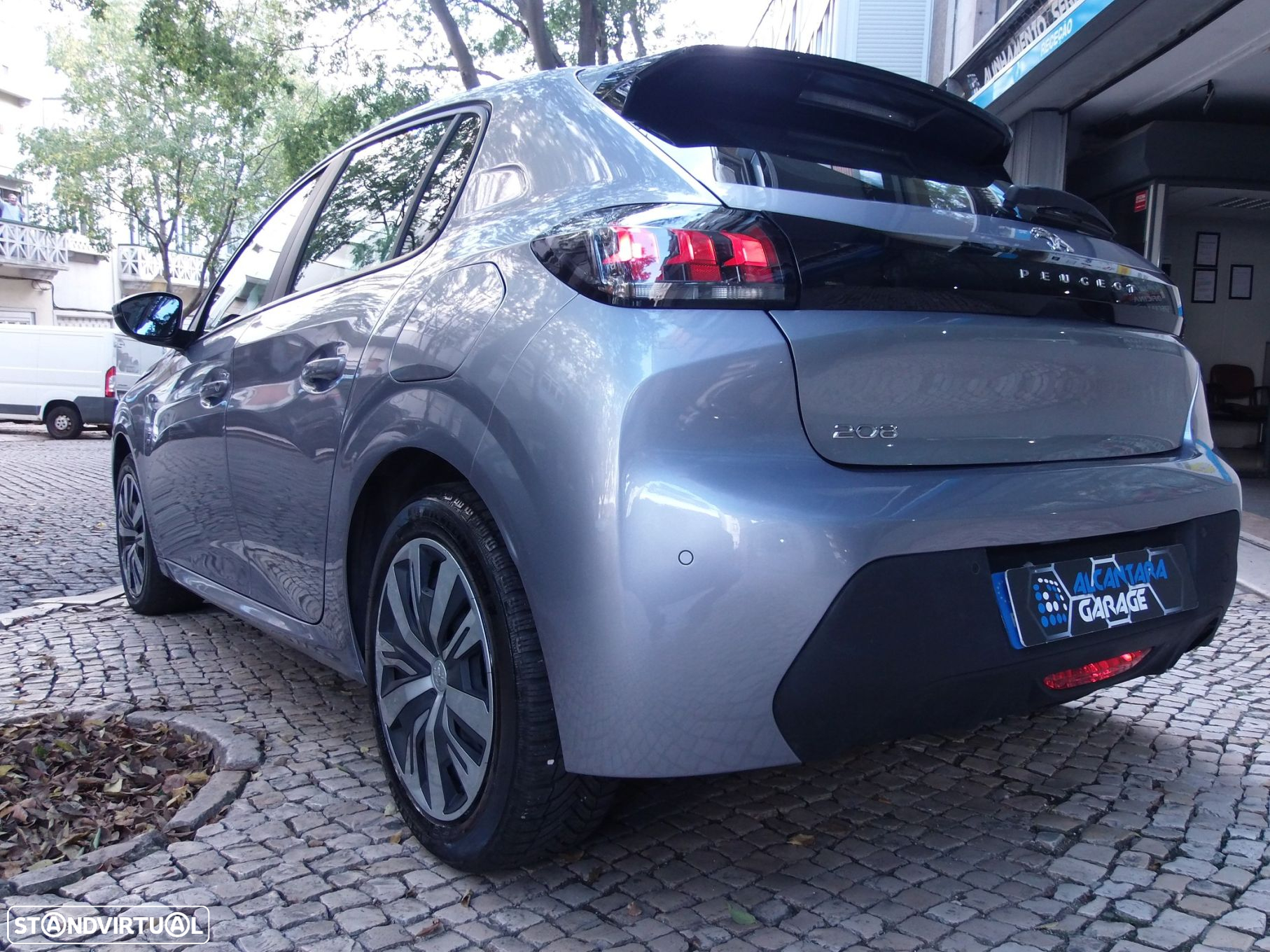 Peugeot 208 1.5 BlueHDi Active Business Pack - 22