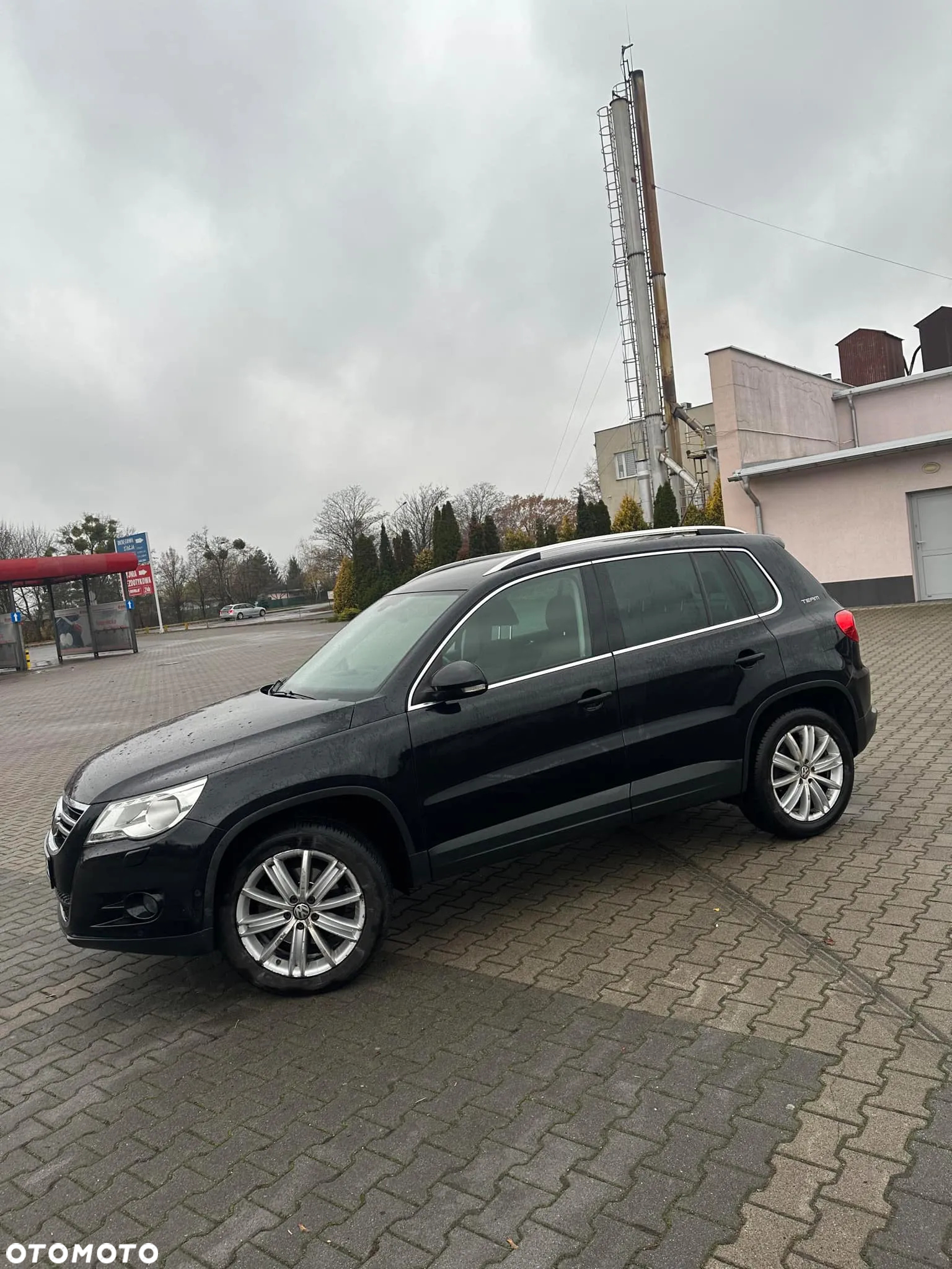 Volkswagen Tiguan 2.0 TDI DPF BlueMotion Technology Sport & Style - 4