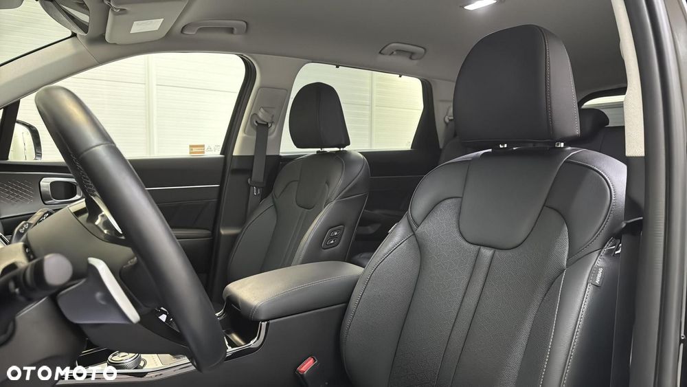 Kia Sorento 1.6 T-GDI HEV XL 7os - 13