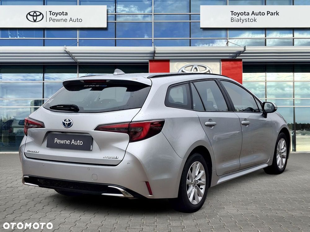 Toyota Corolla 2.0 Hybrid Comfort - 5