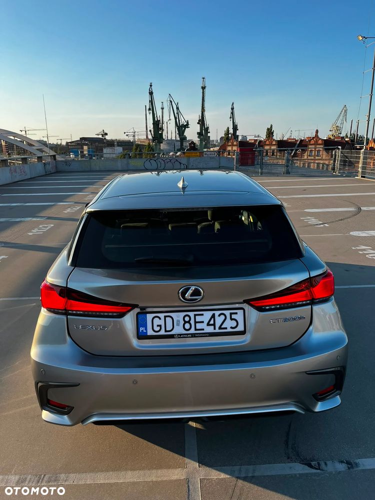 Lexus CT 200h Elegance - 4