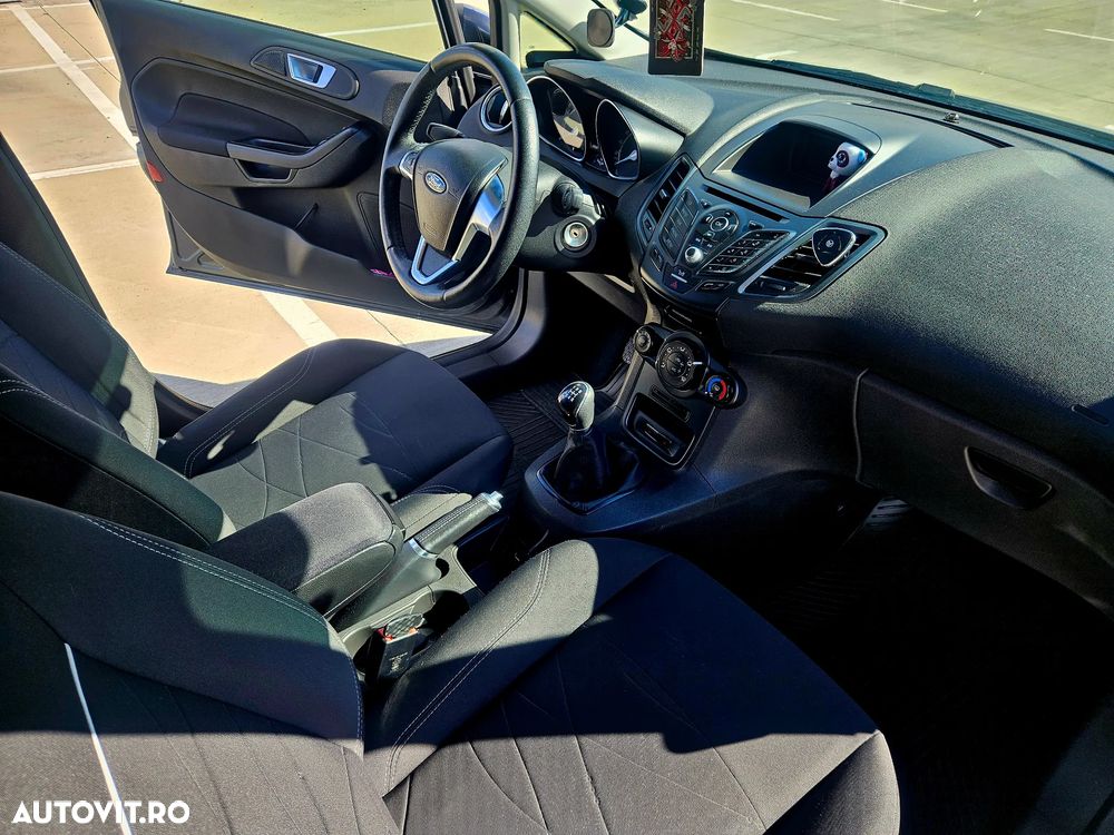 Ford Fiesta - 7