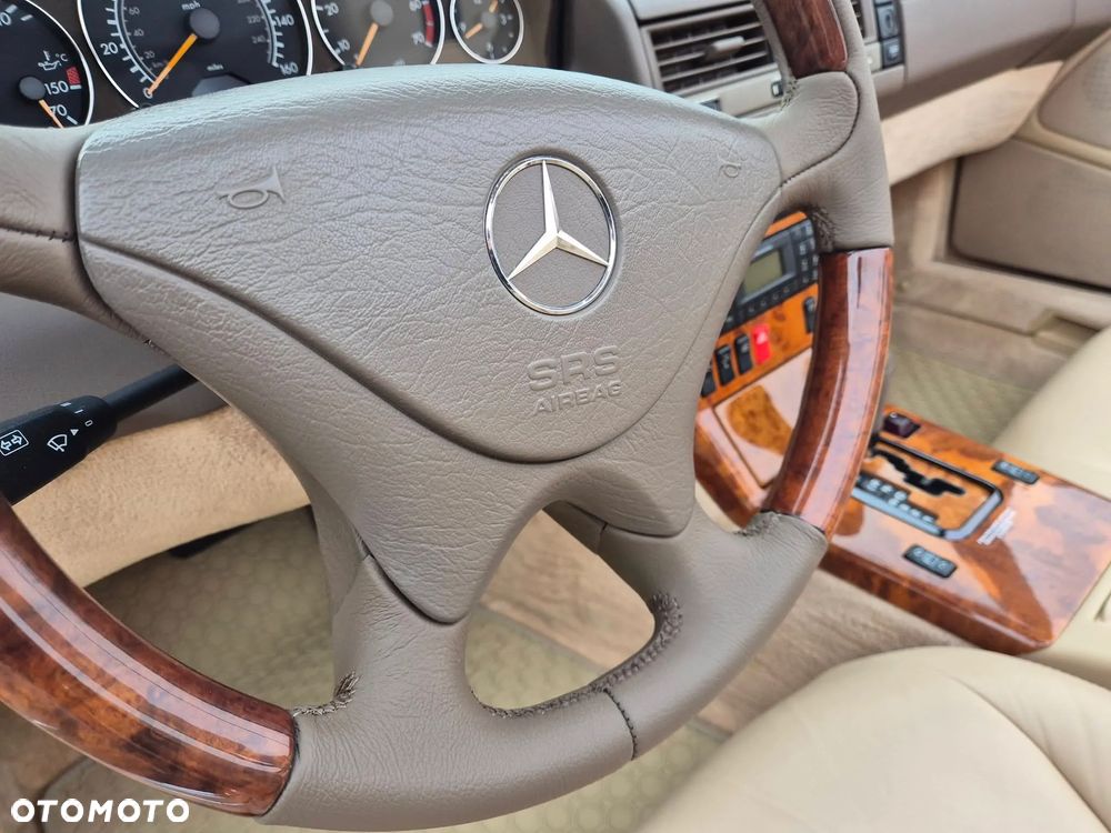 Mercedes-Benz SL 500 - 27